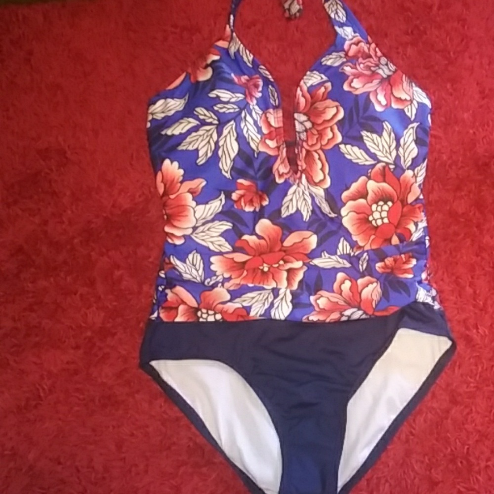 One piece swimsuit